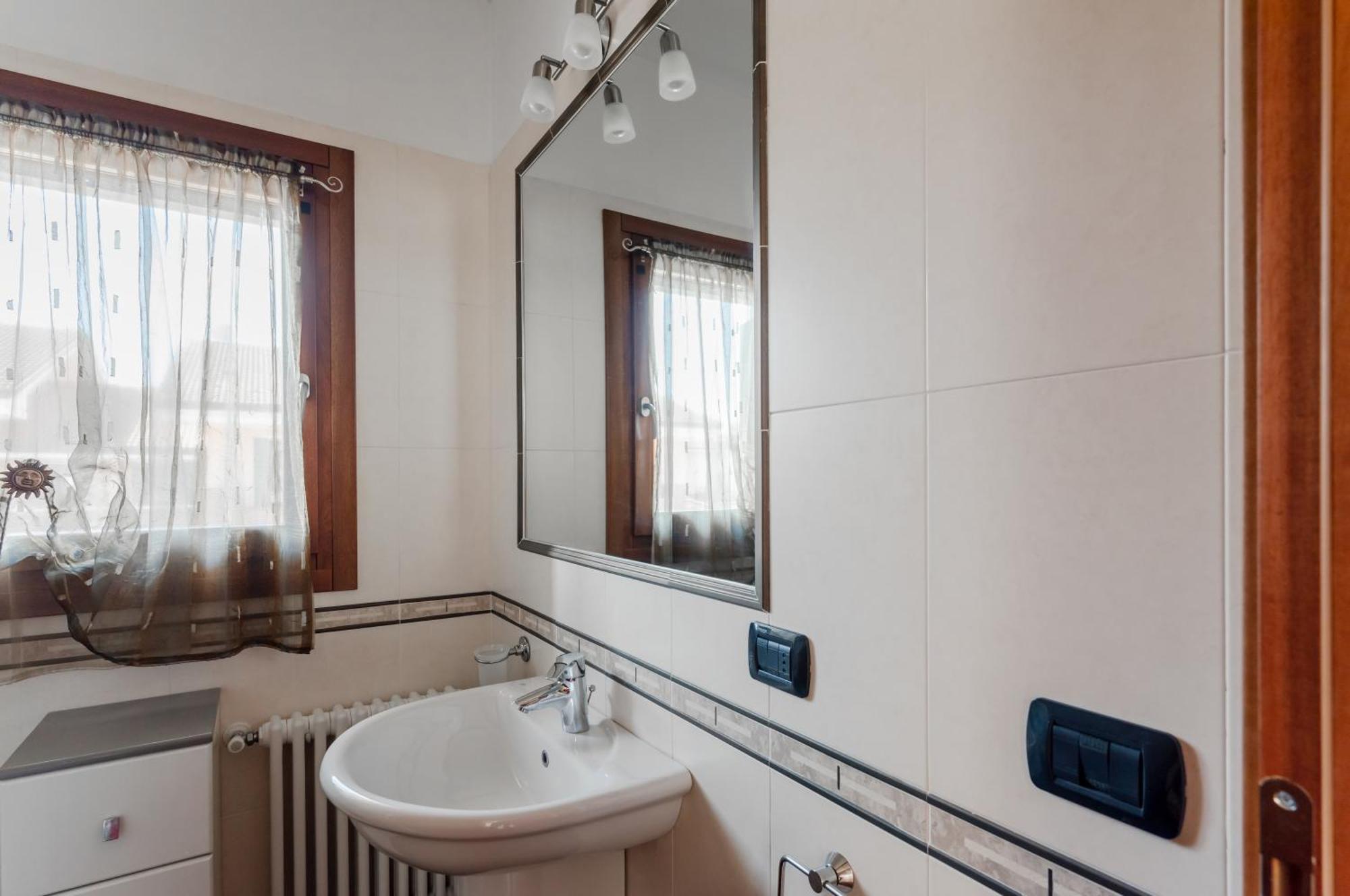 Sweety Kalimera House With Private Parking&Garden! Абано Терме Екстериор снимка